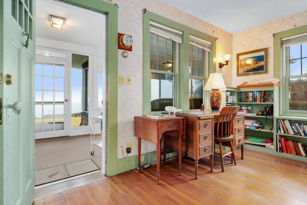 Andrews Point Ocean Home 락포트 외부 사진