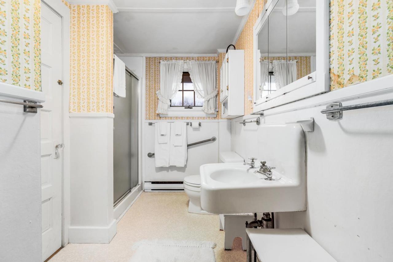 Andrews Point Ocean Home 락포트 외부 사진
