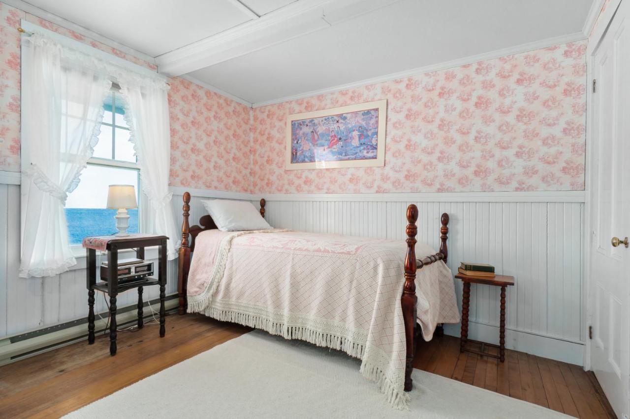 Andrews Point Ocean Home 락포트 외부 사진