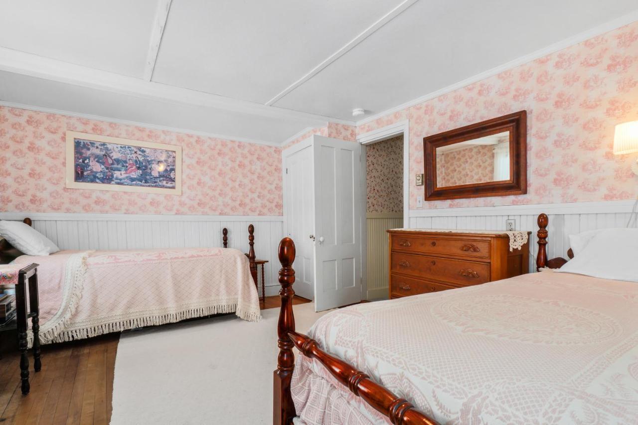 Andrews Point Ocean Home 락포트 외부 사진